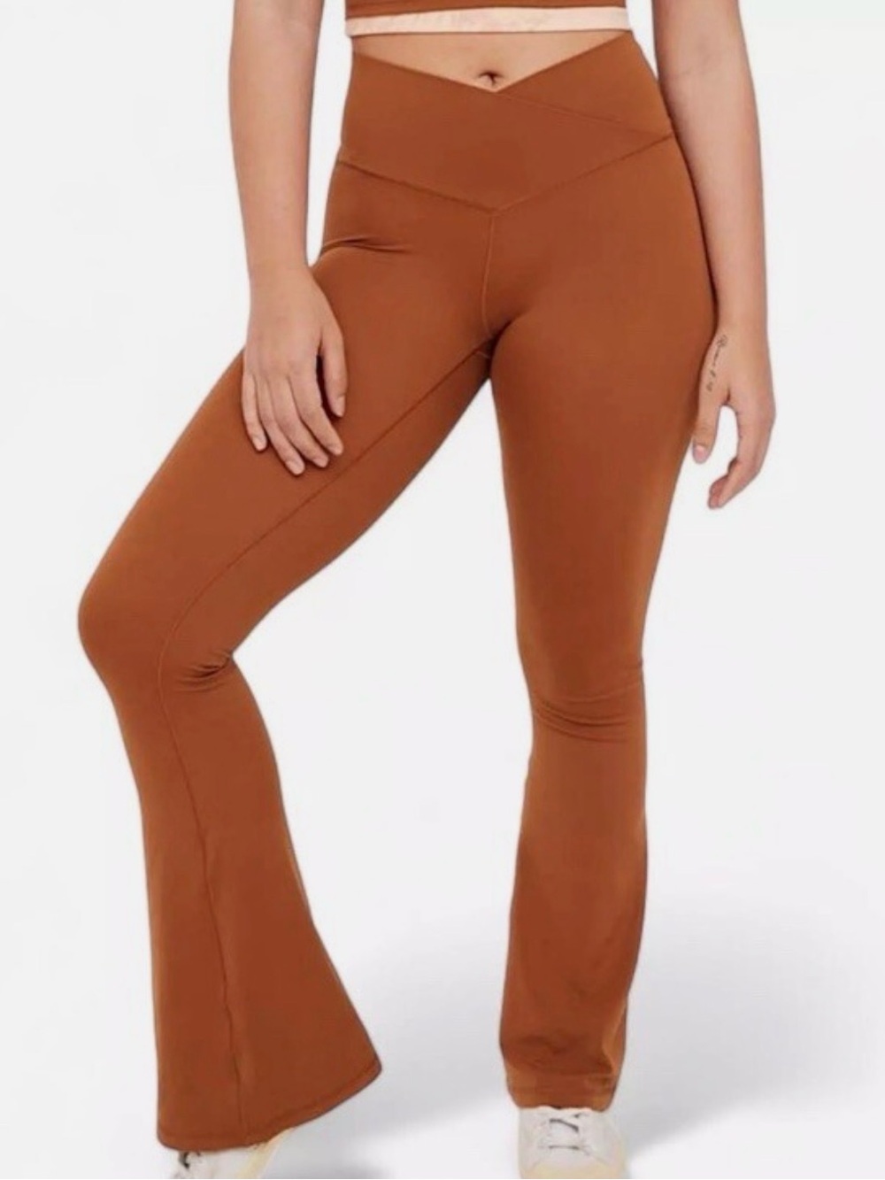 OFFLINE By Aerie Real Me High Waisted Crossover Flare Legging sz M